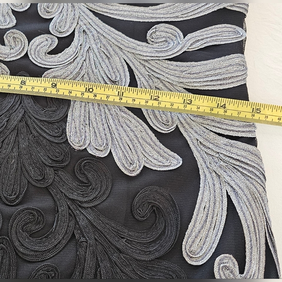 Lyman Par by Frank Lyman Cornelli Black and Silver Formal Dress 4 - Picture 9 of 11